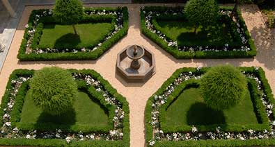 giardino realizzato da Paradello con tappeto erboso pre-coltivato