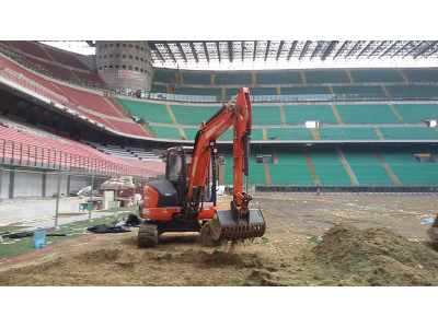creazione sottosuolo per campo calcio san siro